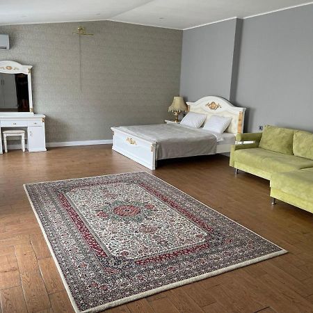 Club City House Klumba Apartment Odessa Exterior photo