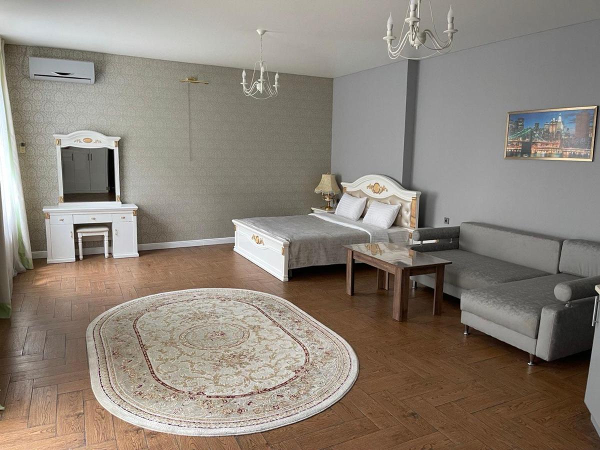 Club City House Klumba Apartment Odessa Exterior photo